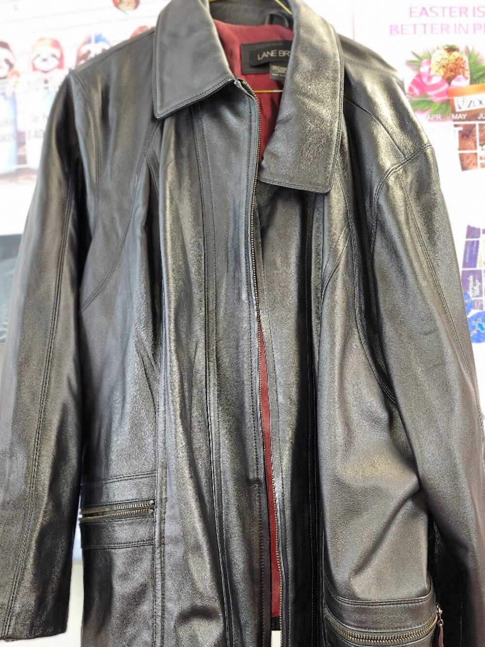 NWOT! Lane Bryant soft leather jacket, 2 zipper pockets, zip closure.